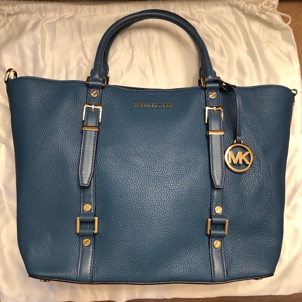 ***Brand New**** Michael Kors Bedford Legacy Large Tote Bag
